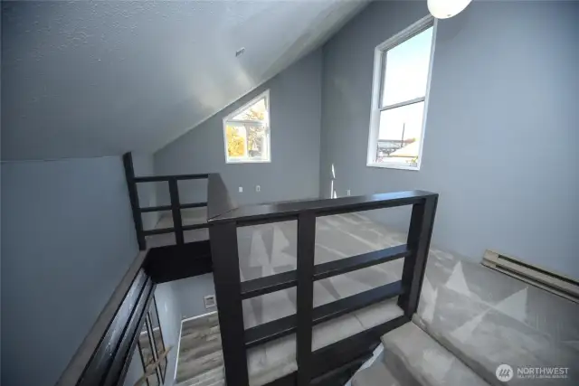 302.5 Loft