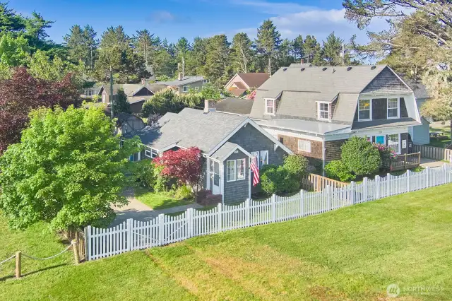 Enjoy this vacation rental in a lovingly preserved piece of Ocean Park history, where classic beach cottage meets modern comfort