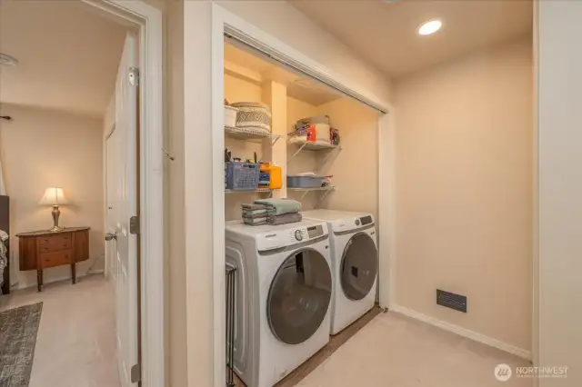 Upper-level mezzanine laundry.