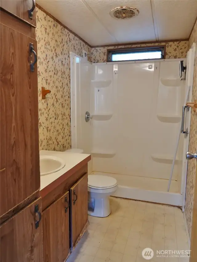 Guest Bathroom.