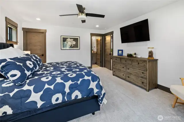 Upstairs Bedroom 3
