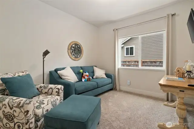 spare bedroom