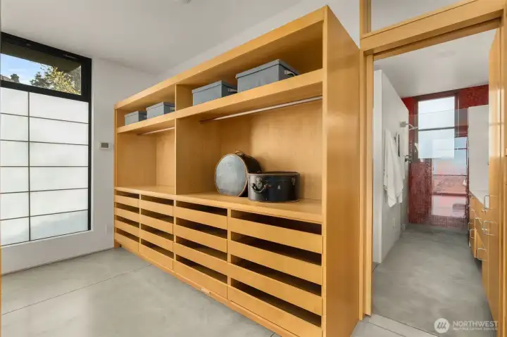 Built in closet system for all you needs