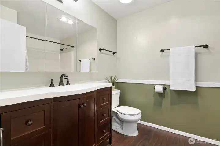 Full Bathroom in the hallway