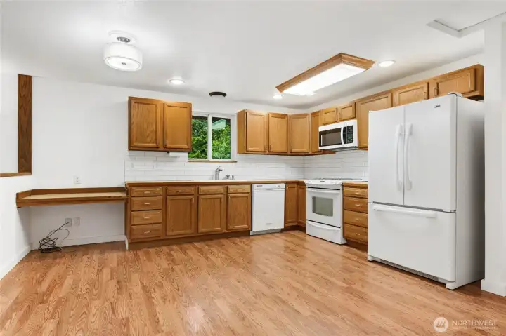 ADU/separate bonus space- Kitchen