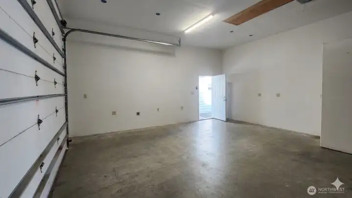 Garage Features Heated Floors and Bathroom
