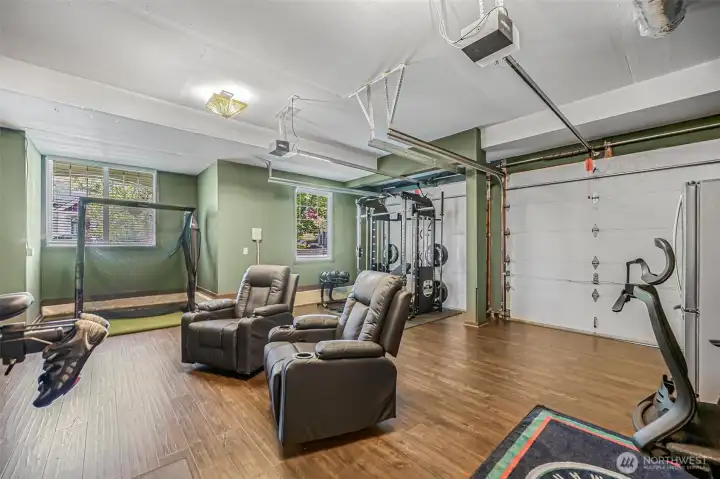 Garage can be used for your needs, the flooring is drivable.