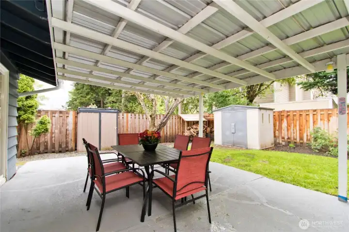 Outdoor covered patio