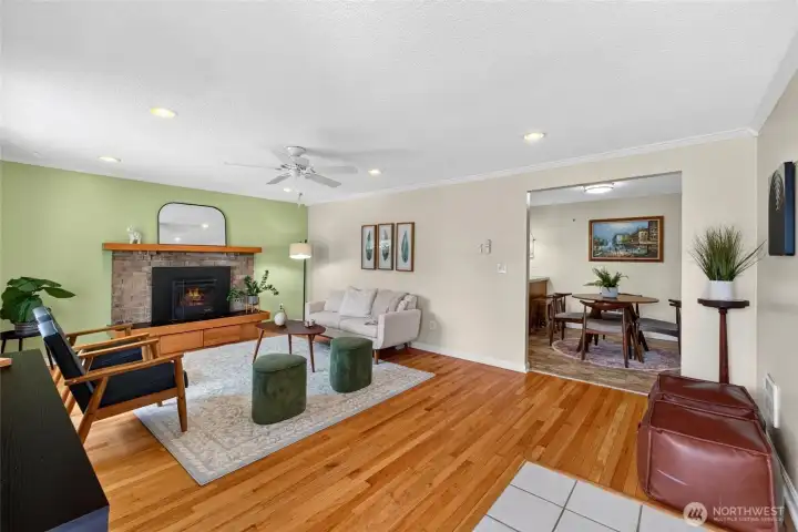Beautiful shiny wood floors Beautiful shiny wood floors