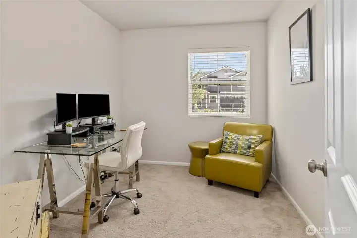 Designated office space off the entry.