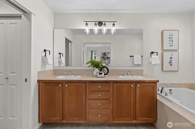 Primary bathroom **Staged**