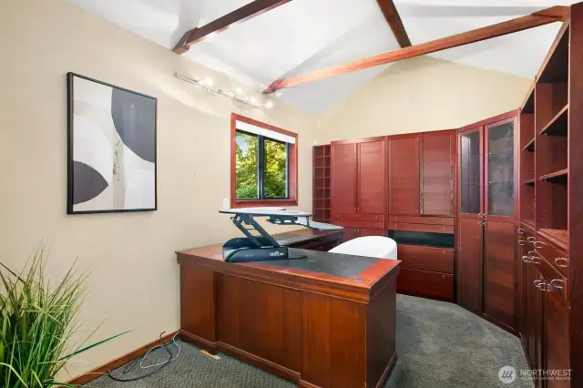 Detached office
