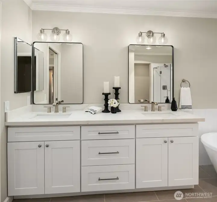 Elegantly Renivated Primary Bathroom