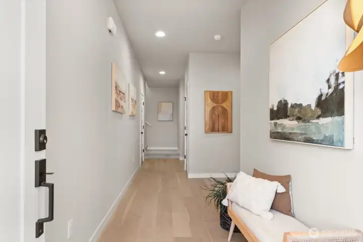 Photographs are for illustrative purposes only. Features, finishes, interior/exterior colors, landscaping and floorplan shown may vary from actual homes built