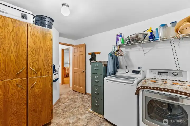 Laundry/mud room