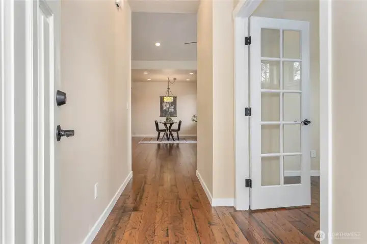 Foyer w/3rd bedroom could also be office/den