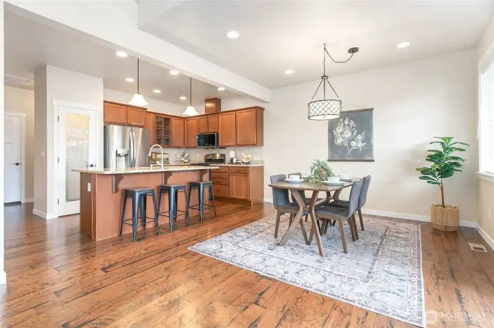 Nice pantry for extra storage