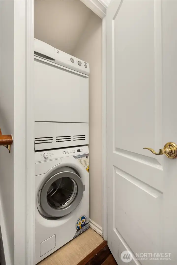 In-unit laundry