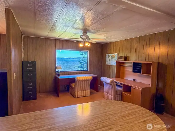 Stepping in and left is the Breakfast/office area