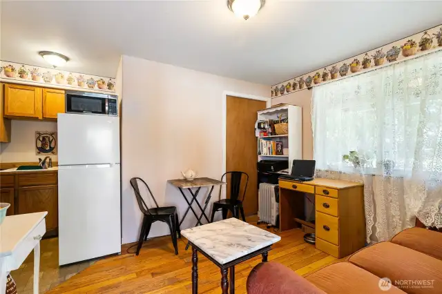 Guest Suite on main w/ separate entrance.