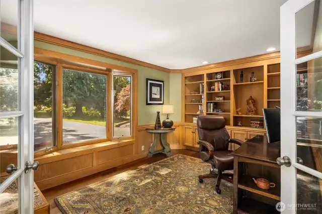 This space would be perfect to enjoy as a home office, a library, or a den.