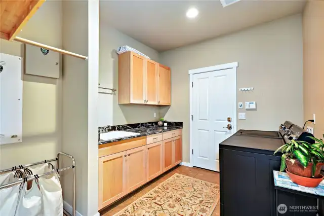 Laundry/Mud Room to