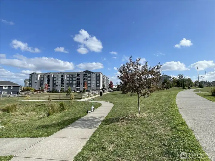 Nearby Senator Henry M. Jackson Park offers scenic community paths that meander past a dog park and a vibrant community garden and picnic shelter.