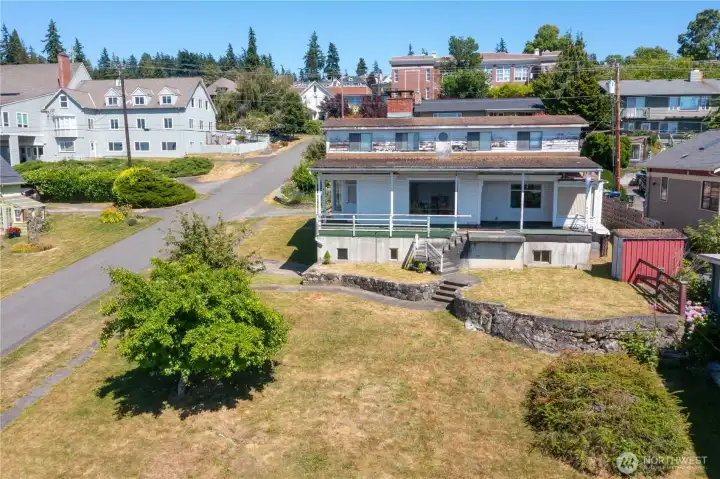 The foundation is there to either fully remodel and update or remove the house and start over with your own custom design and vision. Just a couple blocks down from Lowell Elementary.