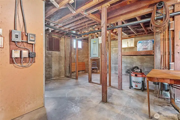 Endless options with this basement, it has tall ceilings and there are even views of the water from down here!