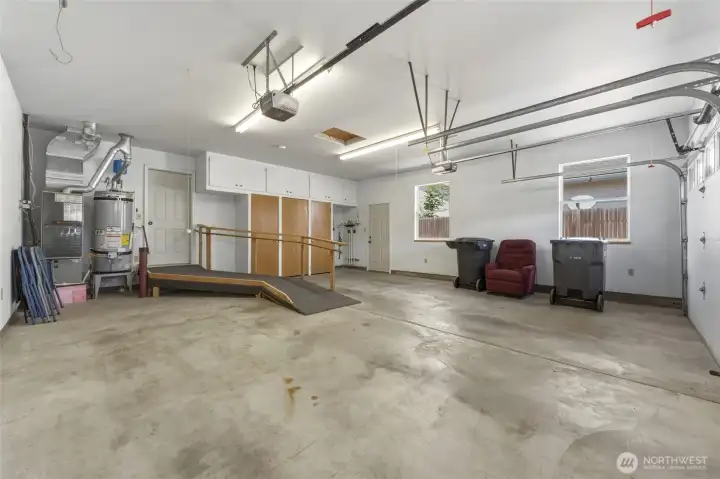 Garage with accessibilty ramp and built in storage closets