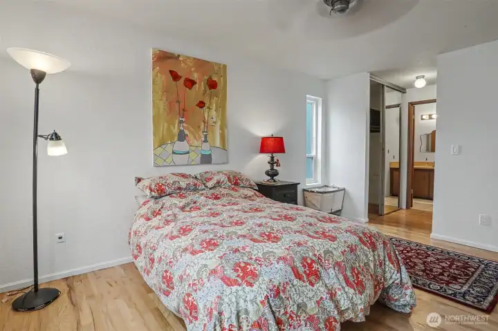 The perfect sized primary bedroom.