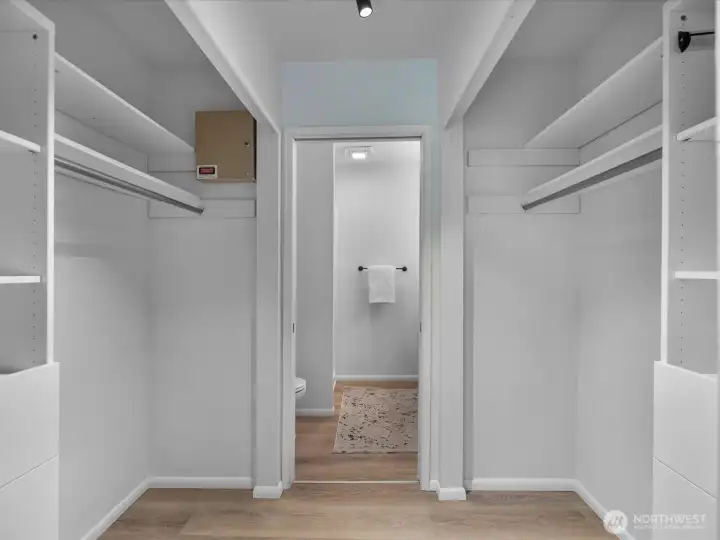 Walk-through closet with ample storage! Walk-through closet with ample storage!