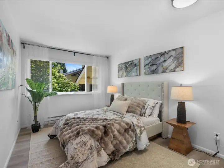 Second bedroom is spacious and bright! Second bedroom is spacious and bright!