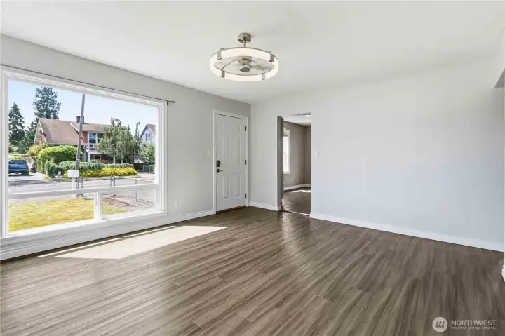 Front Entrance into Family Room