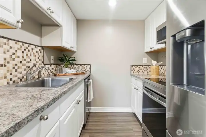 Beautifully Updated Kitchen