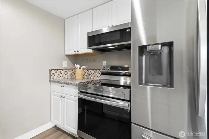 All Newer Stainless Steel Appliances