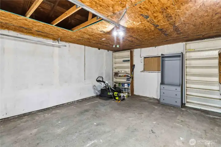 Large Garage Space