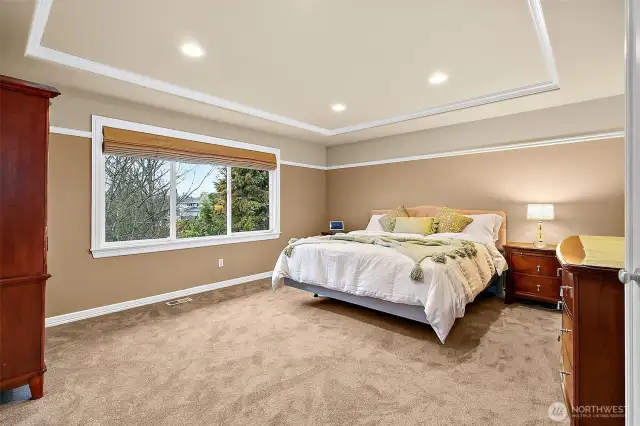 Huge primary bedroom.