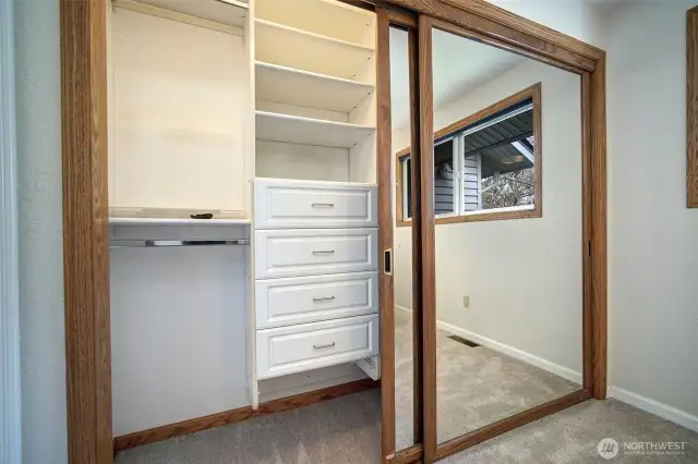 3rd bedroom closet