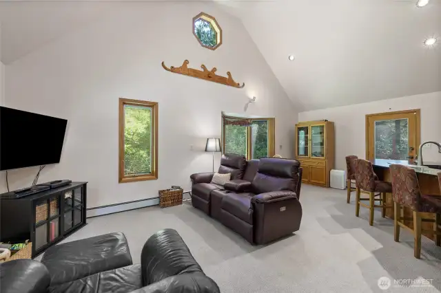 Accent window provides a peekaboo of the nature that sways just outside!