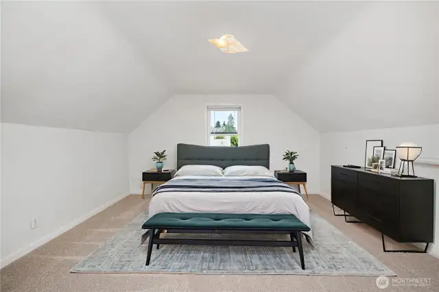 Large Upstairs Bedroom *Virtually Staged*