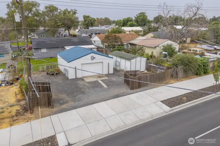 30' gate opening from Valley rd