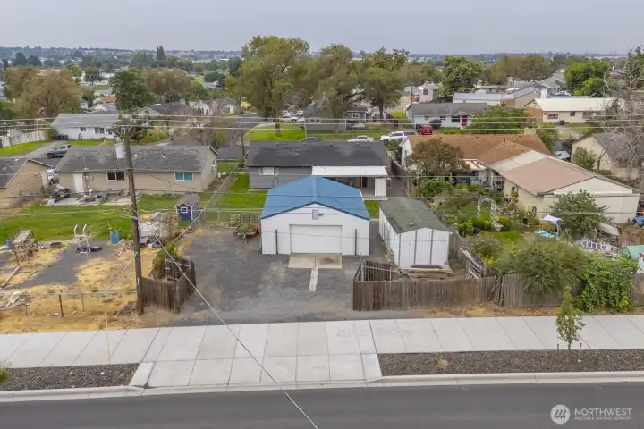 30' gate opening from Valley rd