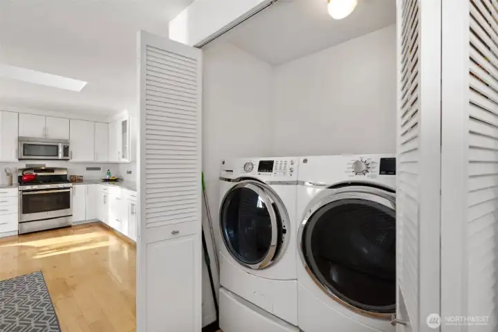 Main floor laundry...there is also laundry on the lower level.