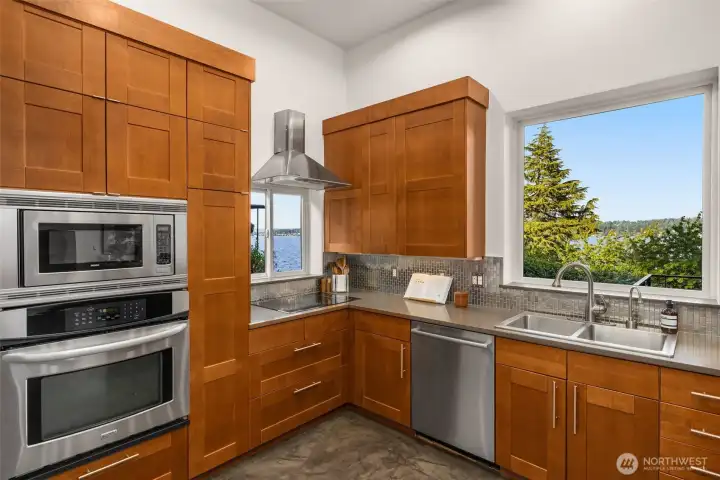 Enjoy views of Lake Washington while cooking!