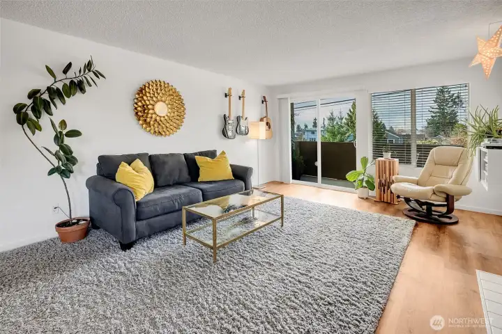 Bright, well lit end unit faces West.