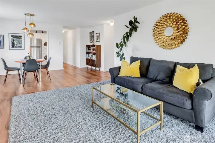 This view shows the entry way, the dining area leading into the kitchen. Plenty of space!