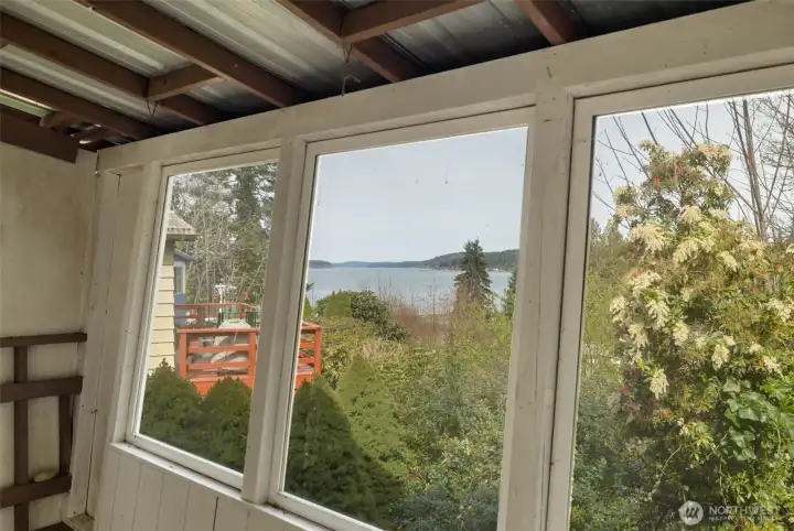 Sun room with a spectacular view!