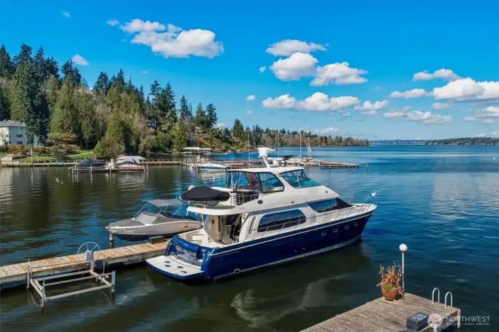 130 foot deeded moorage