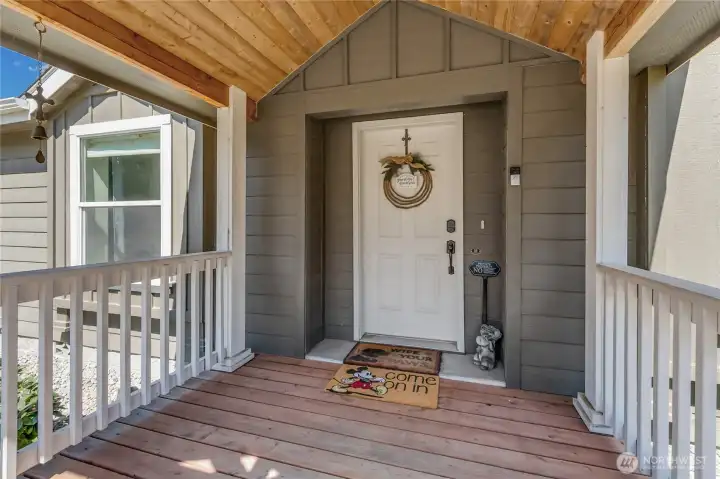 Covered front entry Covered front entry